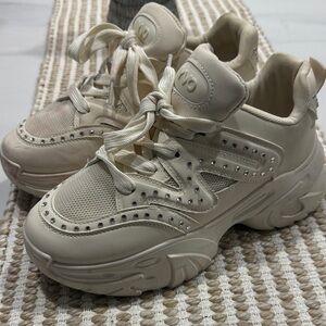 Cream Women's Sneakers with Rhinestone Detailing